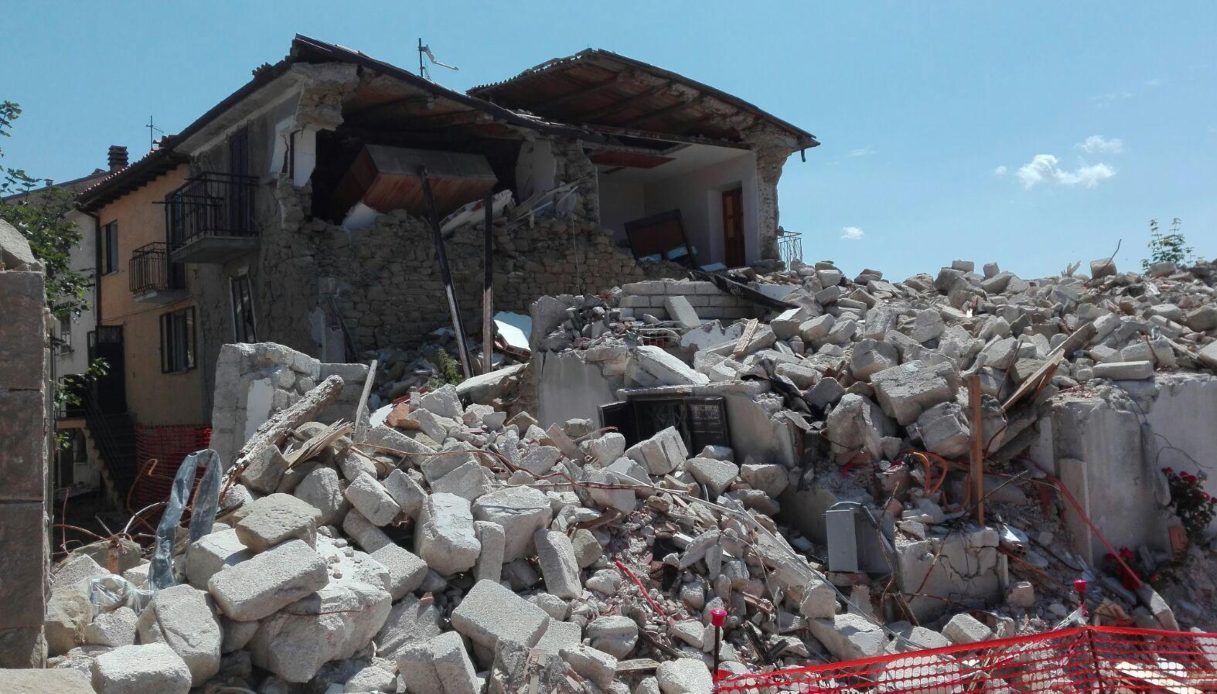 Terremoto università parma