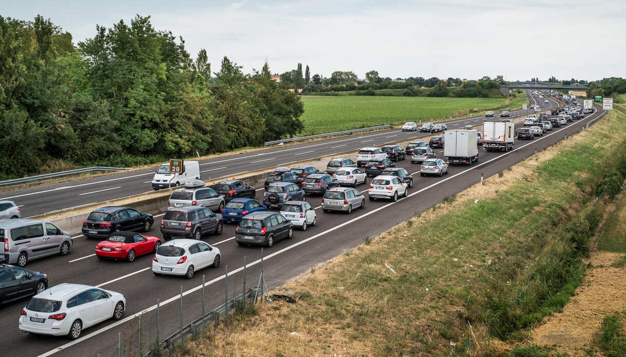 traffico bollino rosso previsioni weekend autostrade