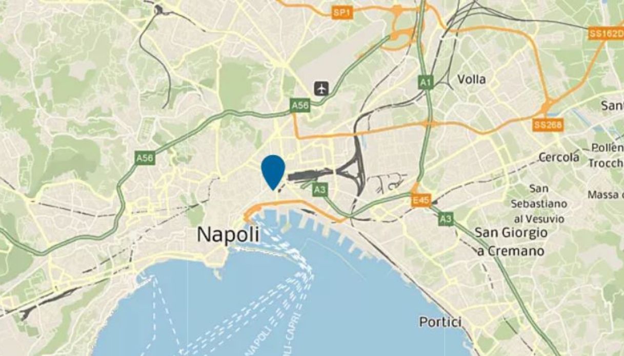 napoli uomo morto strada