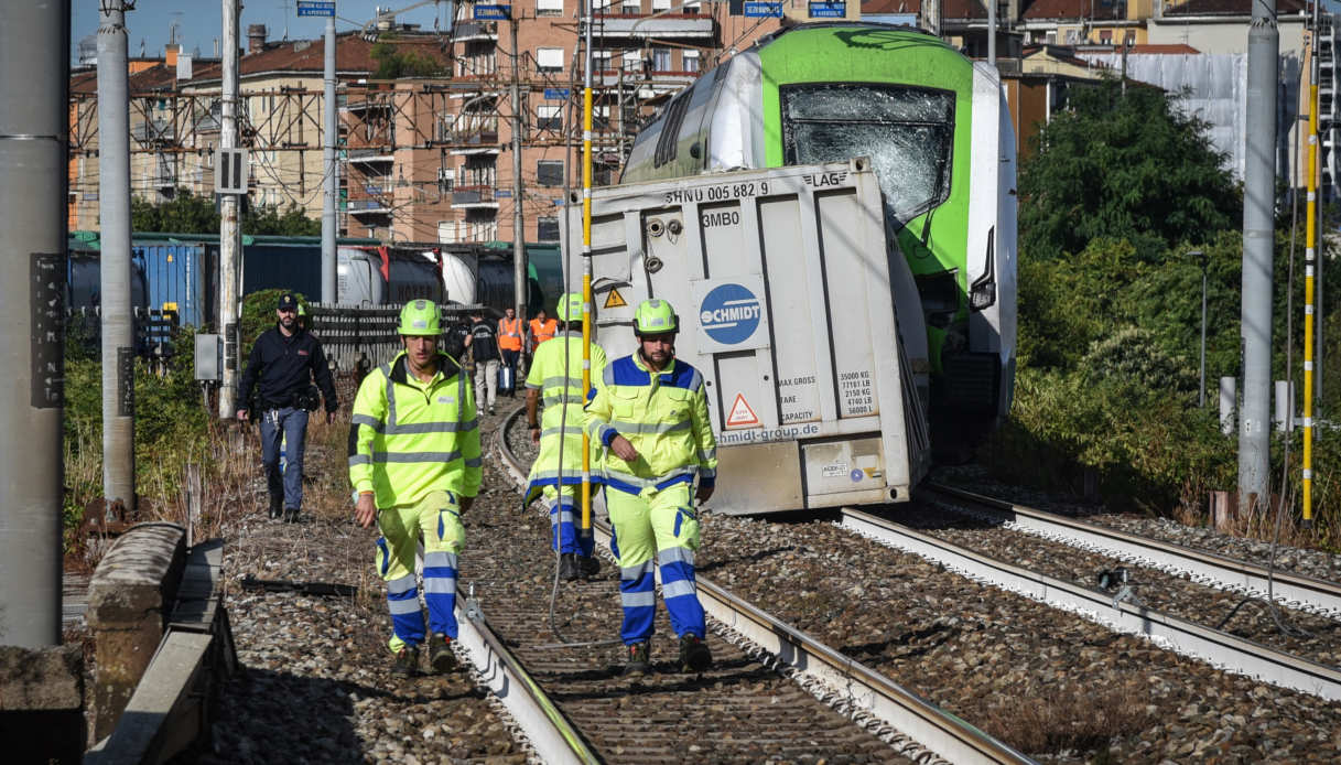 Il treno deragliato a Milano