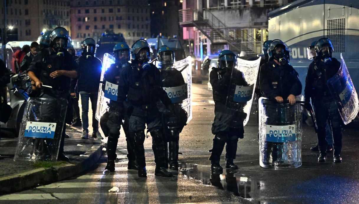 Genoa Samp derby tifosi polizia