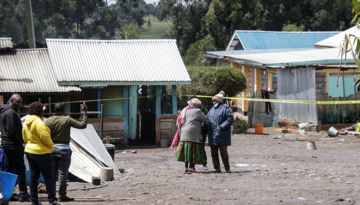 La scuola distrutta dall'incendio a Kieni, in Kenya