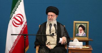 khamenei-iran-condannato-attivista