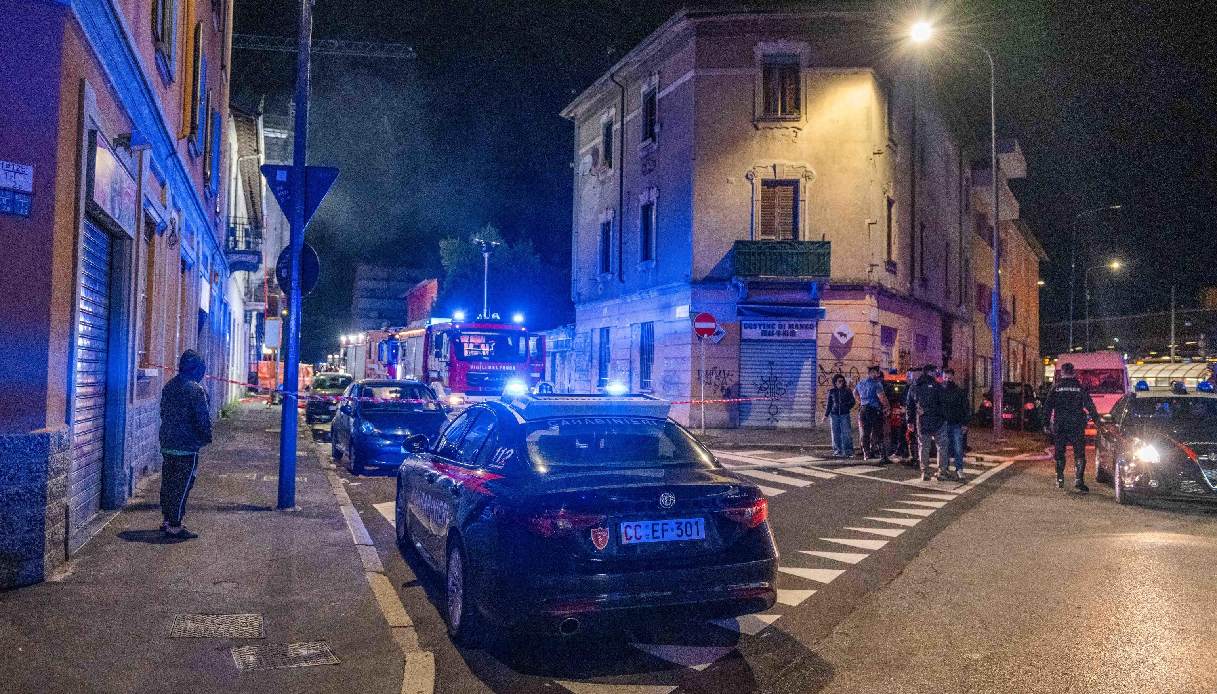 Vigili del fuoco e carabinieri