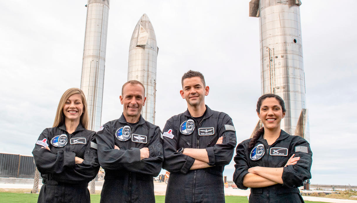 Equipaggio della navetta Polaris Dawn: Anna Menon, Scott Kidd Poteet, Jared Isaacman, Sarah Gillis