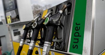 prezzi-benzina-diesel-autostrada-venerdi-6-settembre