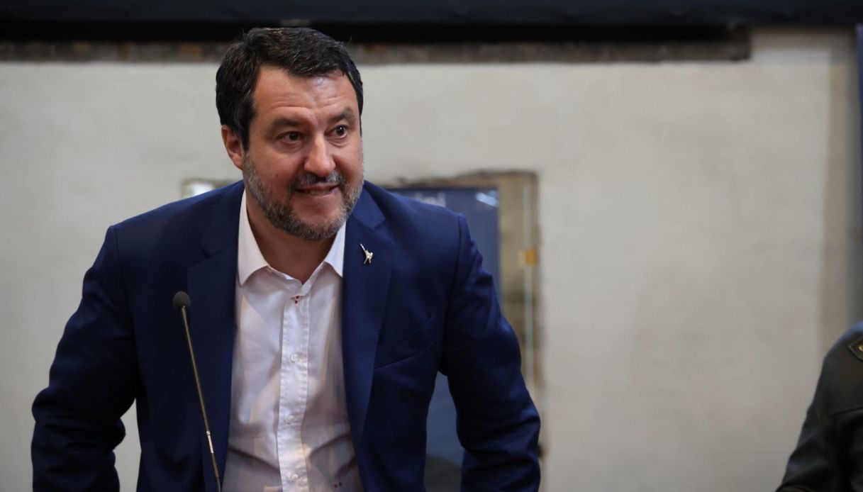 https://wips.plug.it/cips/notizie.virgilio.it/cms/2024/09/salvini-9.jpg