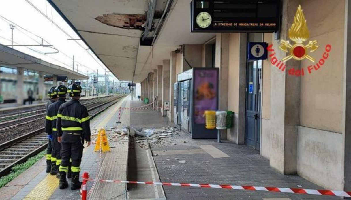 Crollo stazione 