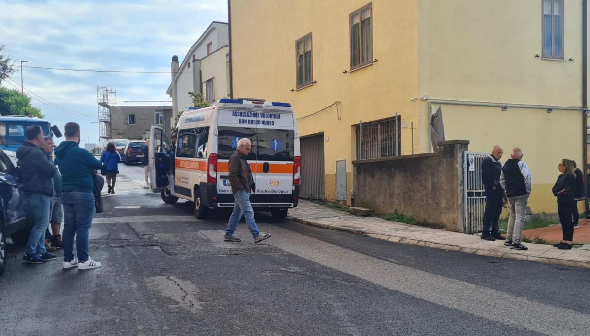 strage figlio nuoro 14enne