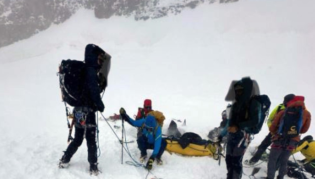 Monte Dove è Morto Gesù Alpinisti cadono dal cornicione di neve del Castore sul Monte Rosa, un