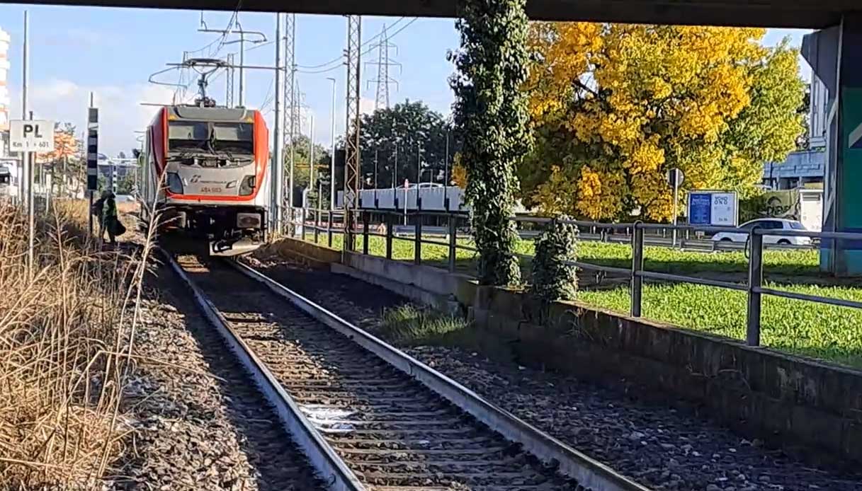 Ragazzina Di 12 Anni Investita Da Un Treno A Padova In Via Friburgo: è ...