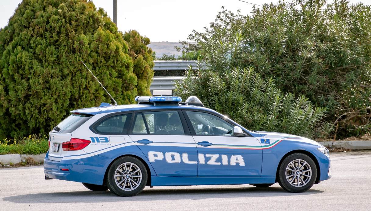 Partorisce in autostrada sulla A4 grazie all