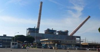 ciminiere-ex-centrale-enel-piombino