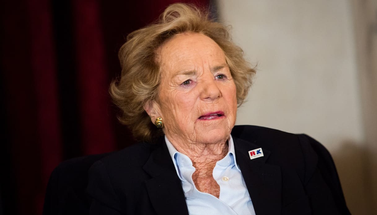 https://wips.plug.it/cips/notizie.virgilio.it/cms/2024/10/ethel-kennedy-robert-kennedy-morta.jpg