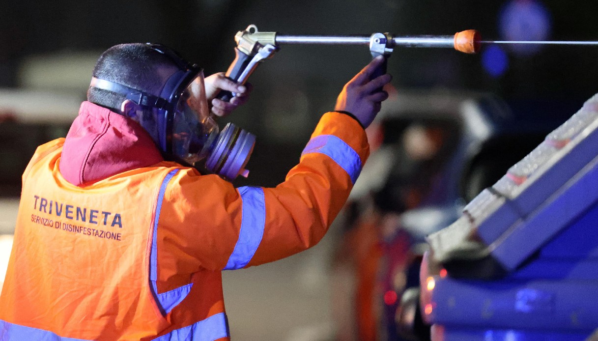 Operatori addetti alla disinfezione