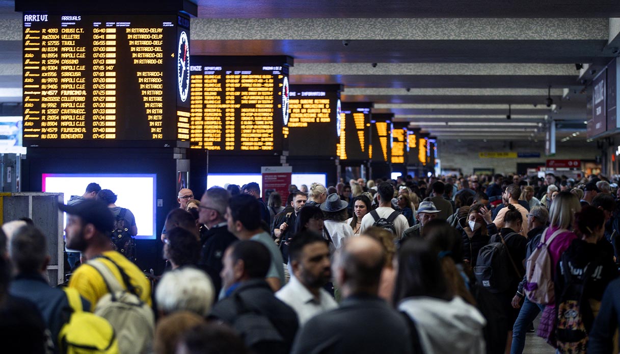 treni ritardo cancellati