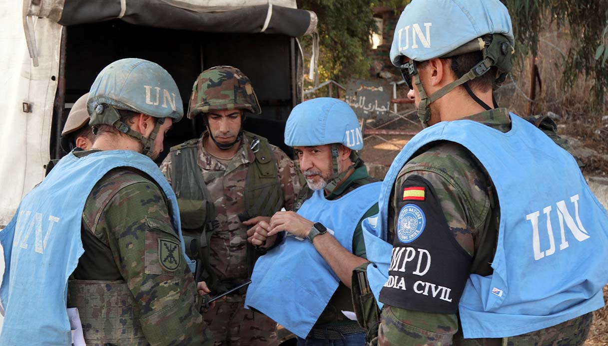 Basi Unifil Italiane Della Missione Onu In Libano Attaccate Da Israele Feriti Soldati Di Un