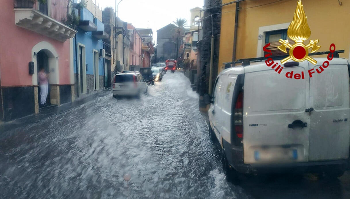 allerta rossa protezione civile catania