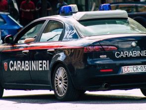 Bomba Sinner sequestrata dai carabinieri a Napoli, come è fatto il botto di Capodanno dedicato al tennista