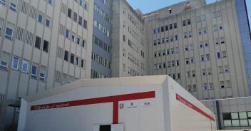 Figliuolo in visita all’ospedale di Perugia. Foto di Danilo Nardoni