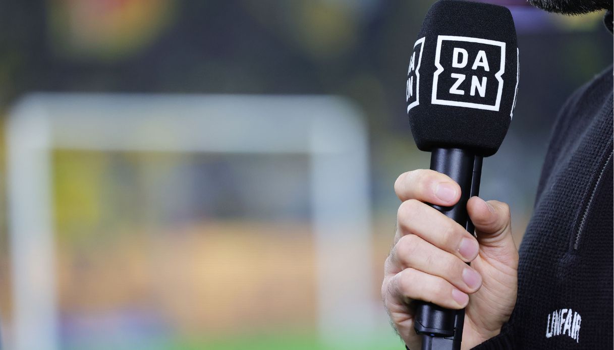 Dazn pezzotto Procura