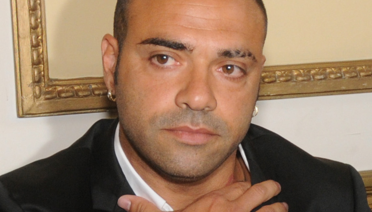 https://wips.plug.it/cips/notizie.virgilio.it/cms/2024/11/fabrizio-miccoli.jpg