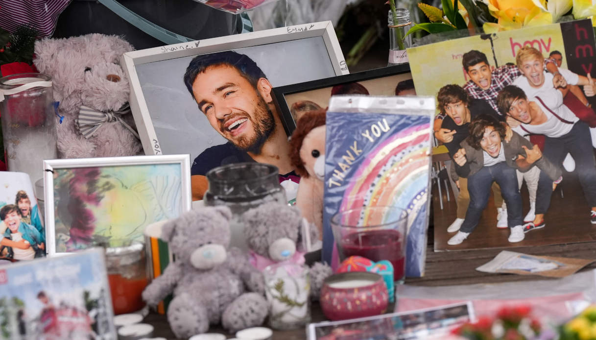 Funerale privato di Liam Payne a Londra, tanti vip alla cerimonia: presenti tutti gli ex One Direction