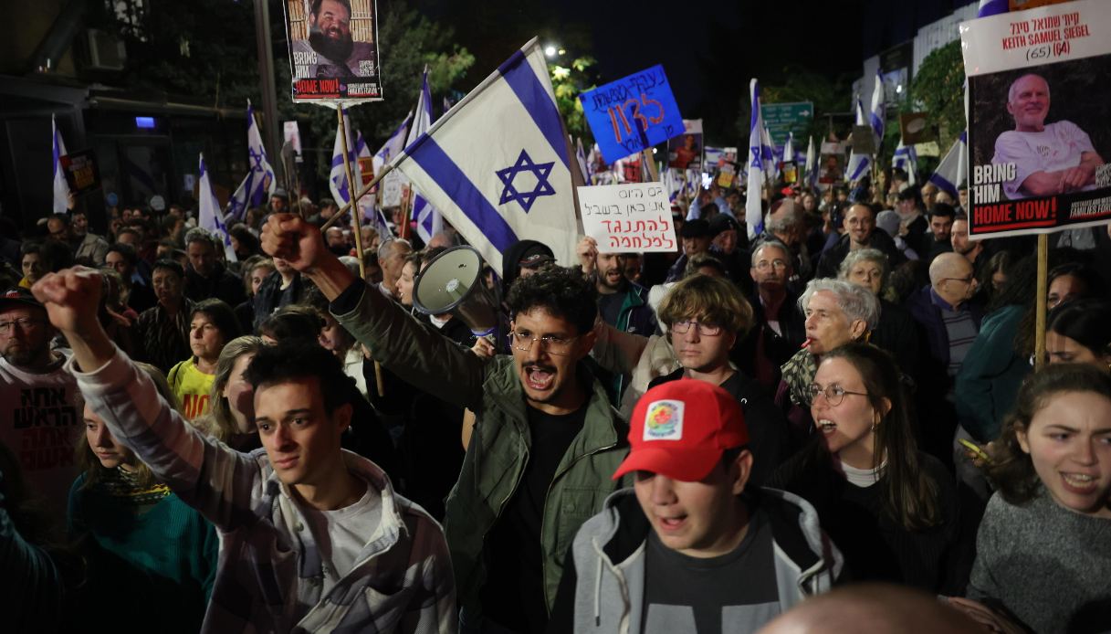 Proteste contro Netanyahu