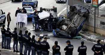 poliziotto-morto-incidente-roma-volanti-scontro
