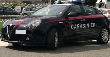 roma-siringa-donna-incinta-carabinieri