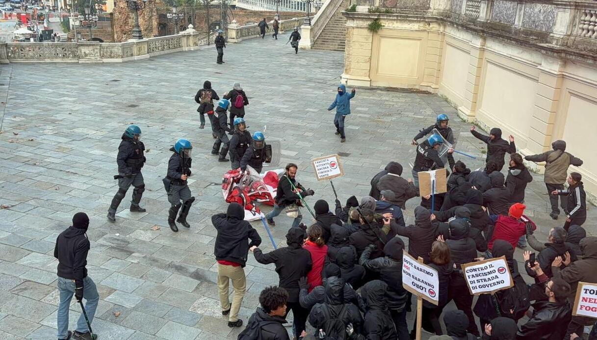 Salvini centri sociali scontri bologna