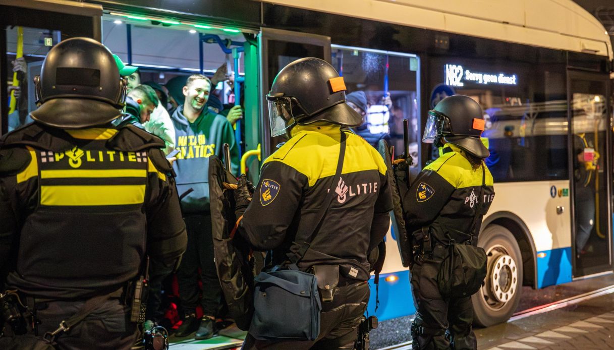 tifosi israeliani amsterdam polizia