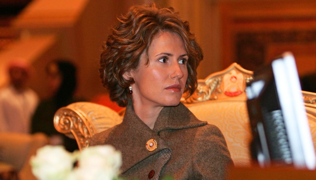 https://wips.plug.it/cips/notizie.virgilio.it/cms/2024/12/asma-moglie-assad-malata-leucemia-1.jpg