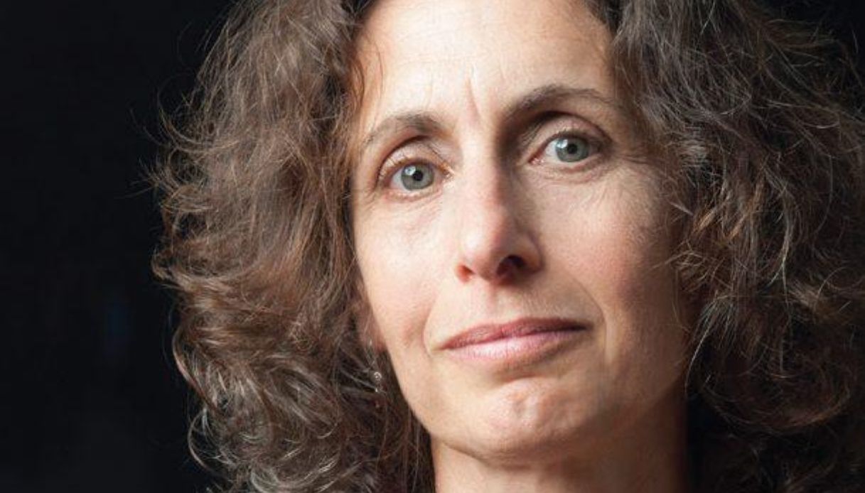 Elizabeth Kolbert e la sesta estinzione in corso, la scrittrice premio Pulitzer: "Dati oggettivi terrificanti"