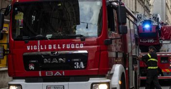 incendio-bresso-milano-appartamento-morto