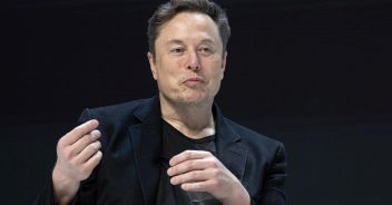 Elon Musk lavora con noi