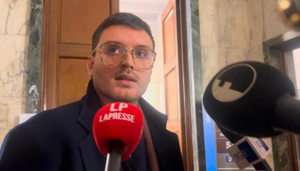 Leonardo Caffo accusa i media dopo la condanna a 4 anni per maltrattamenti: "Se fossi stato un idraulico..."