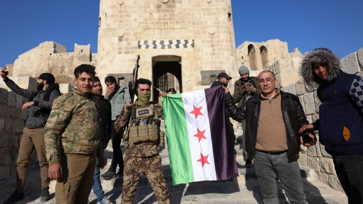 Chi sono i ribelli jihadisti che hanno assediato Aleppo in Siria e