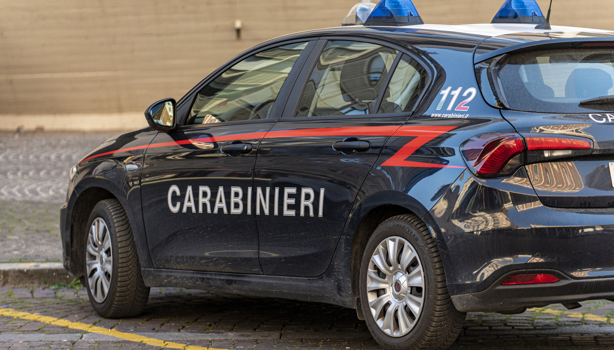 Sequestrata e picchiata dall’ex a Napoli per Natale, incubo durato due giorni: arrestato 23enne