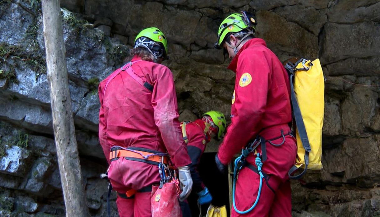 speleologa ottavia piana grotta