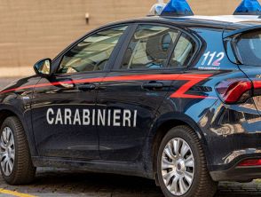 Coppia morta in casa a Gualdo Tadino a Gaifana vicino Perugia, ipotesi di omicidio - suicidio: le indagini