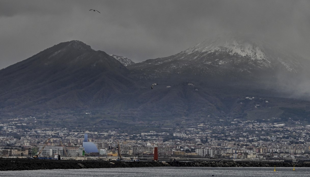 Neve sul Vesuvio