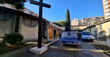 neonato morto bari autopsia ipotermia