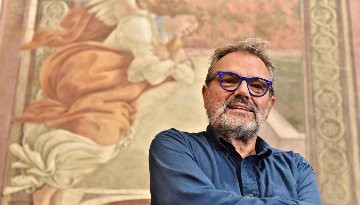 https://wips.plug.it/cips/notizie.virgilio.it/cms/2025/01/oliviero-toscani-amiloidosi.jpg