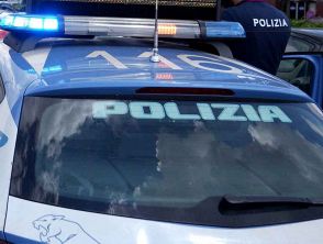 Coppia rapina una donna a Parma e viene arrestata a Varese: la fulminea indagine della polizia