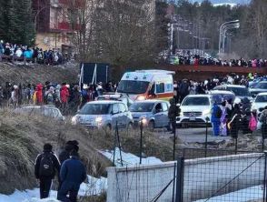 Roccaraso finisce sul Guardian dopo l'invasione dei turisti campani: cosa sta succedendo in Abruzzo