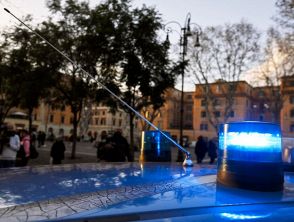 Studente accoltellato a Testaccio dopo una lite, come sta? La rabbia della madre: 