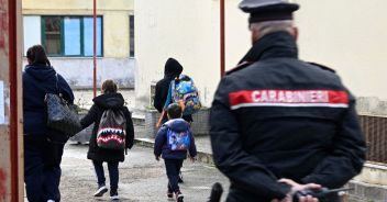 violenza-sessuale-castellammare-professoressa