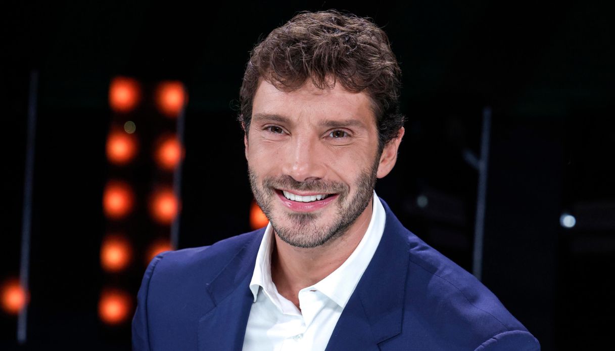 stefano de martino affari tuoi