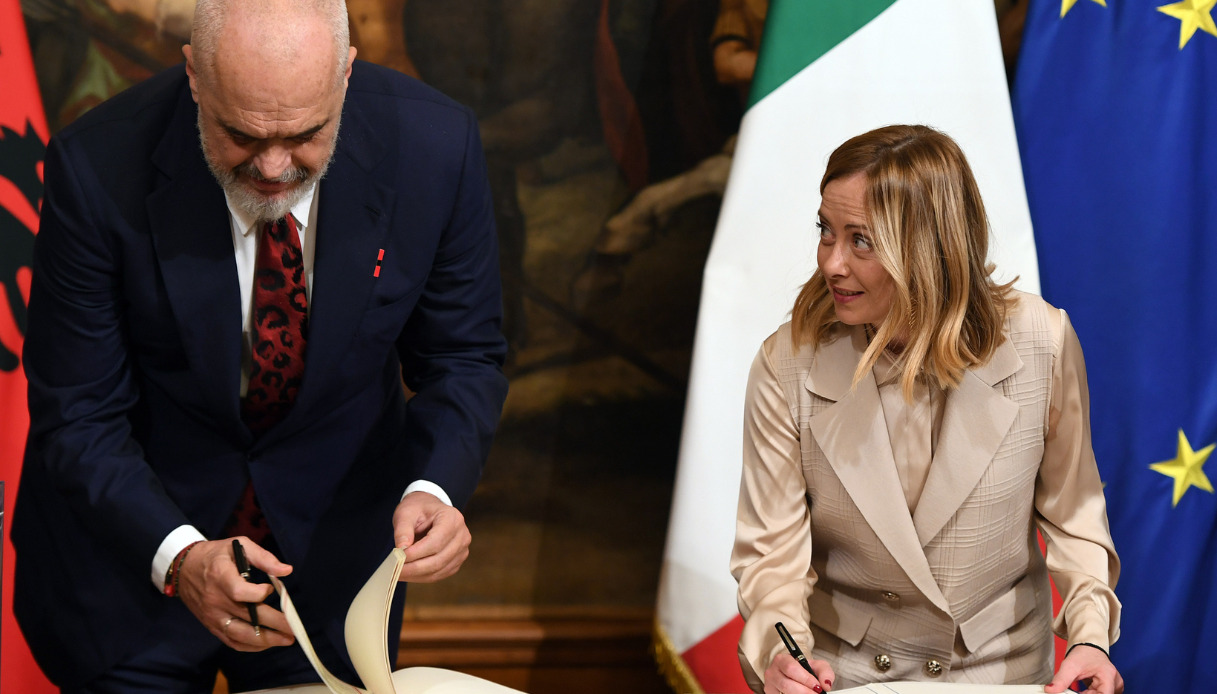 https://wips.plug.it/cips/notizie.virgilio.it/cms/2025/02/nuovo-decreto-albania.jpg